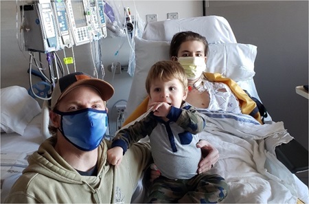 Bri, Phil, and Brayson Iacona at HUP after Bri’s lung transplant